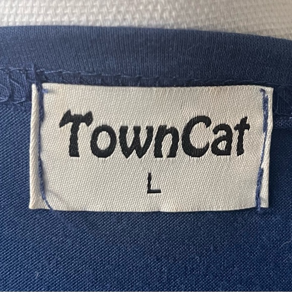 Town Cat Cardigan Womens Large Blue
Open Lightweight with Pockets - Picture 4 of 5